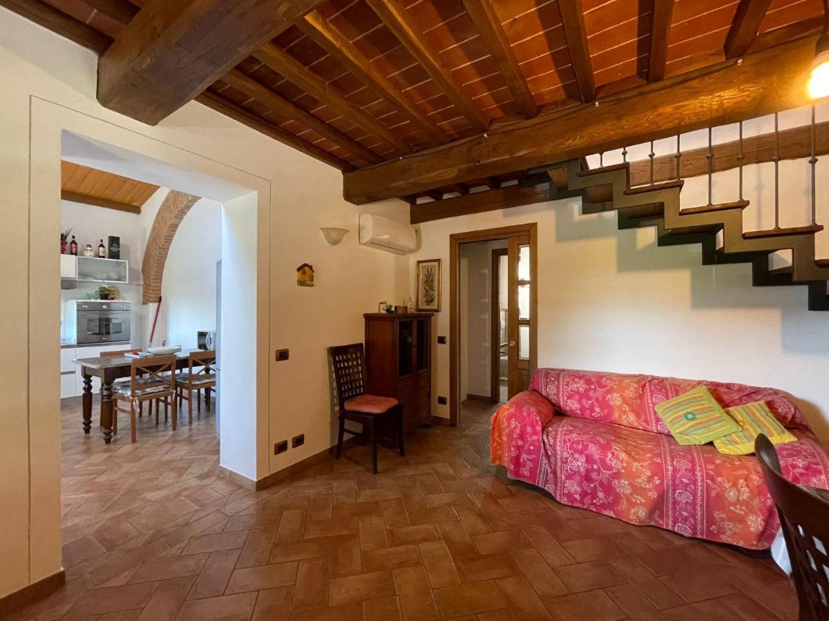 Il Poggio Hotel Понтедера Екстериор снимка