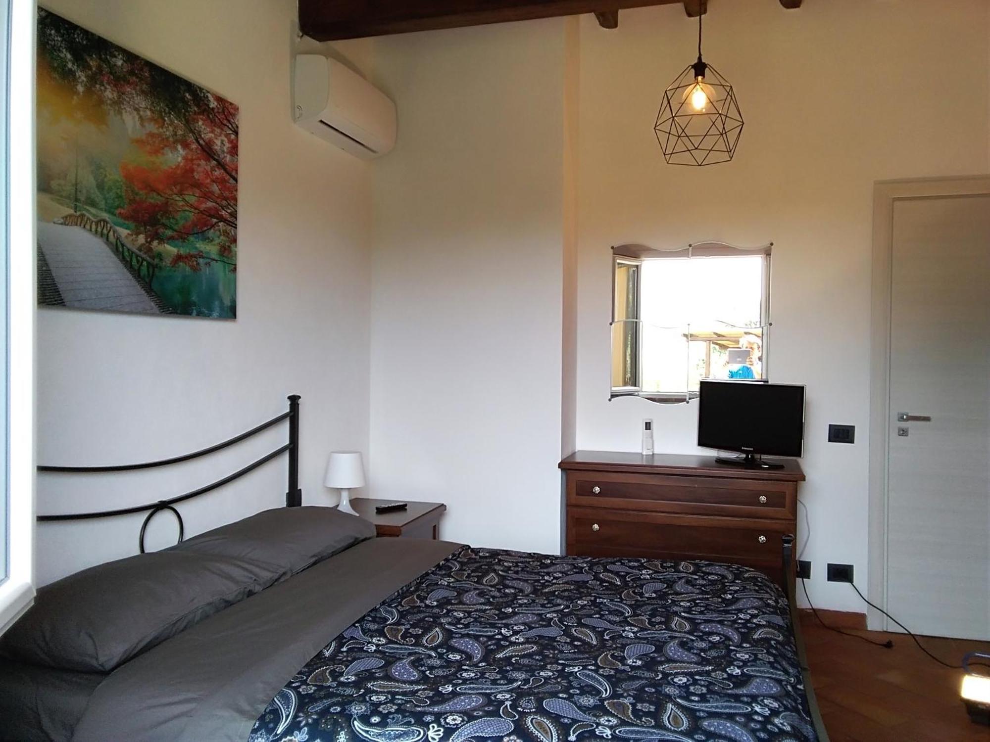 Il Poggio Hotel Понтедера Екстериор снимка