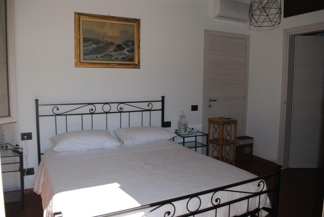 Il Poggio Hotel Понтедера Екстериор снимка